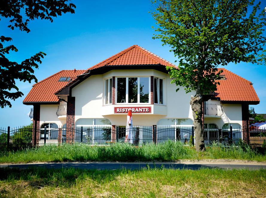 Rezydencja Lux Rewa Zewnętrze zdjęcie