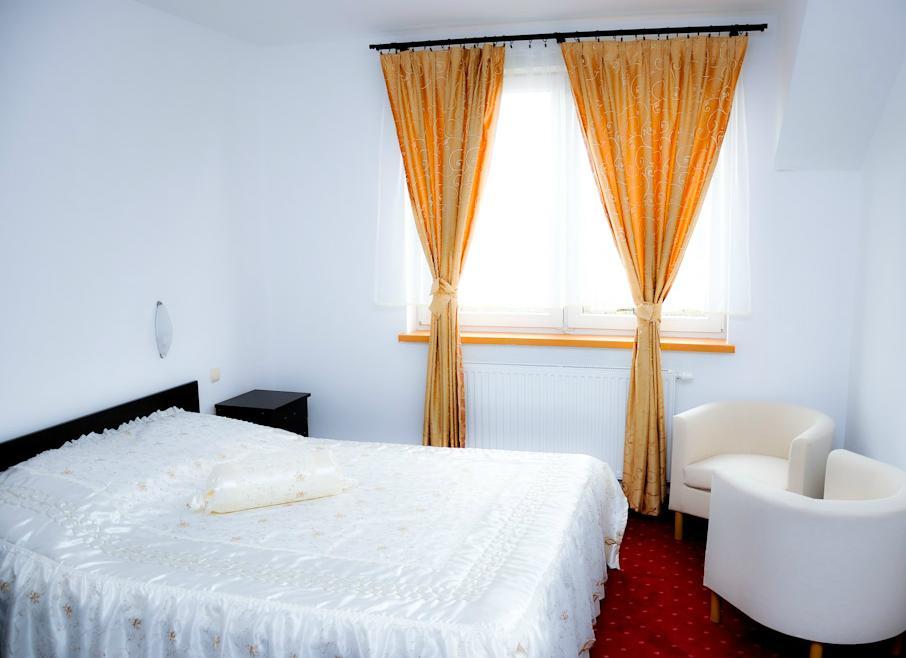 Rezydencja Lux Rewa Zewnętrze zdjęcie