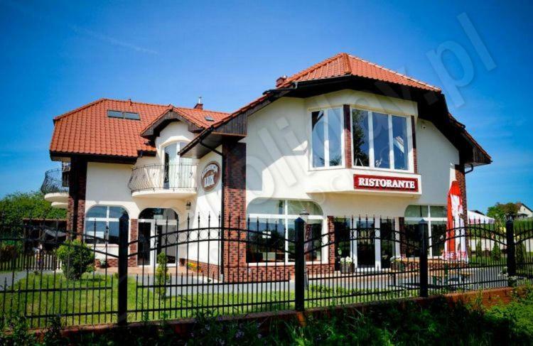 Rezydencja Lux Rewa Zewnętrze zdjęcie